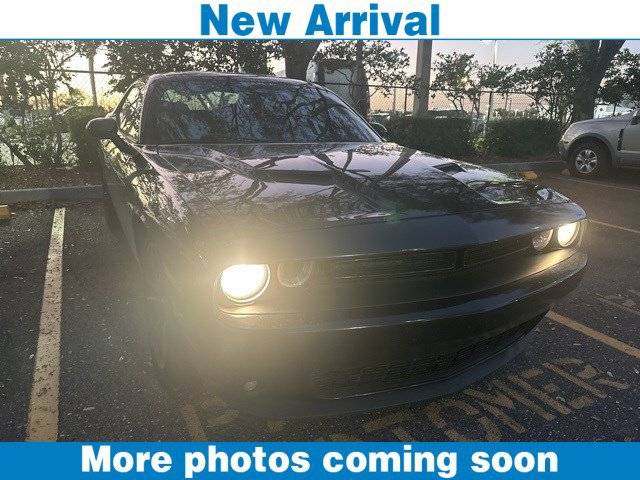 2018 Dodge Challenger SXT — Coupe — 91,843 mi — Tampa, FL