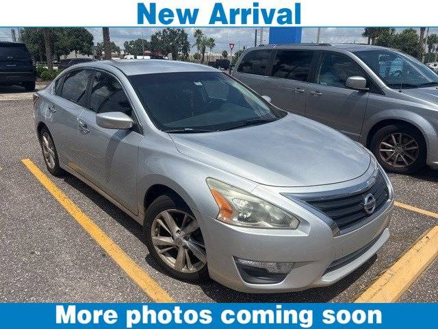 2013 Nissan Altima 2.5 SV — Sedan — 127,437 mi — Tampa, FL