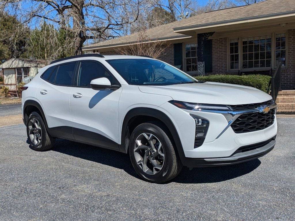 2025 Chevrolet Trax LT — SUV — 15,453 mi — Charleston, SC