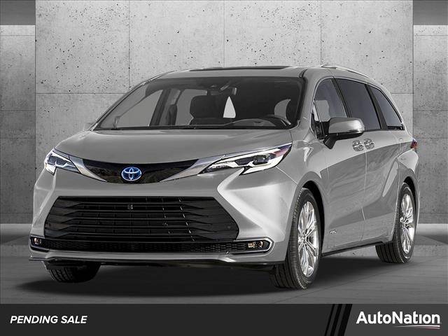 2021 Toyota Sienna XLE — Minivan — 68,240 mi — Littleton, CO