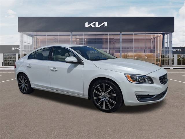 2018 Volvo S60 Inscription Platinum — Sedan — 30,771 mi — Fort Myers, FL