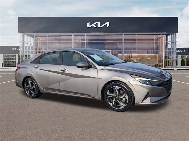 2023 Hyundai Elantra SEL — Sedan — 43,176 mi — Fort Myers, FL