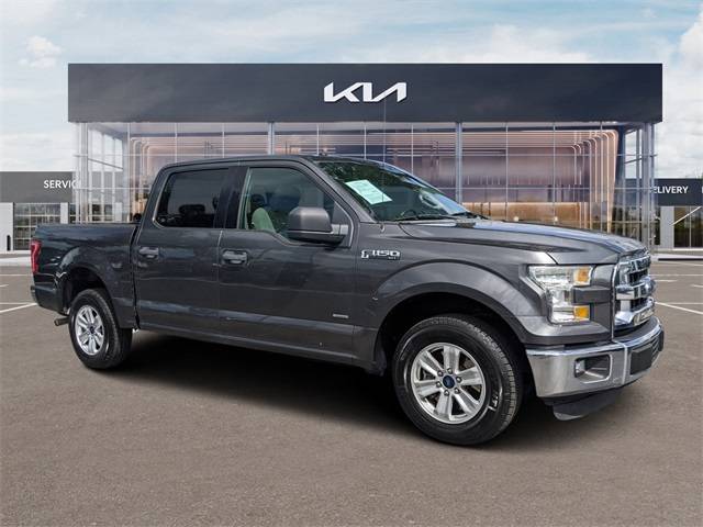 2017 Ford F-150 XLT — Pickup Truck — 104,956 mi — Fort Myers, FL