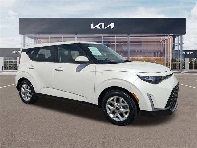2023 Kia Soul LX — Hatchback — 15,638 mi — Fort Myers, FL