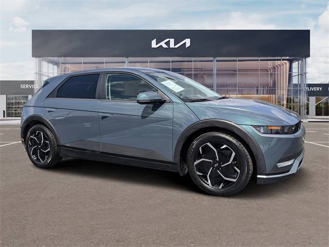 2022 Hyundai IONIQ 5 SE — SUV — 42,449 mi — Fort Myers, FL