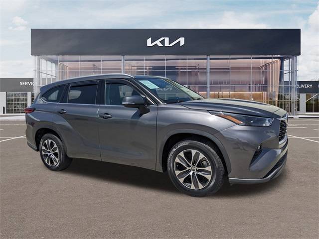 2022 Toyota Highlander Hybrid XLE — SUV — 61,326 mi — Fort Myers, FL