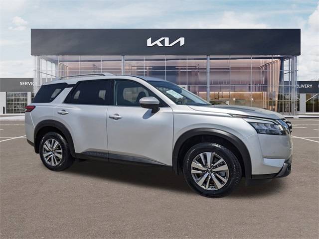 2022 Nissan Pathfinder SL — SUV — 47,700 mi — Fort Myers, FL