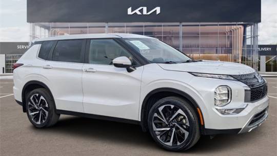 2023 Mitsubishi Outlander SE — SUV — 28,312 mi — Fort Myers, FL