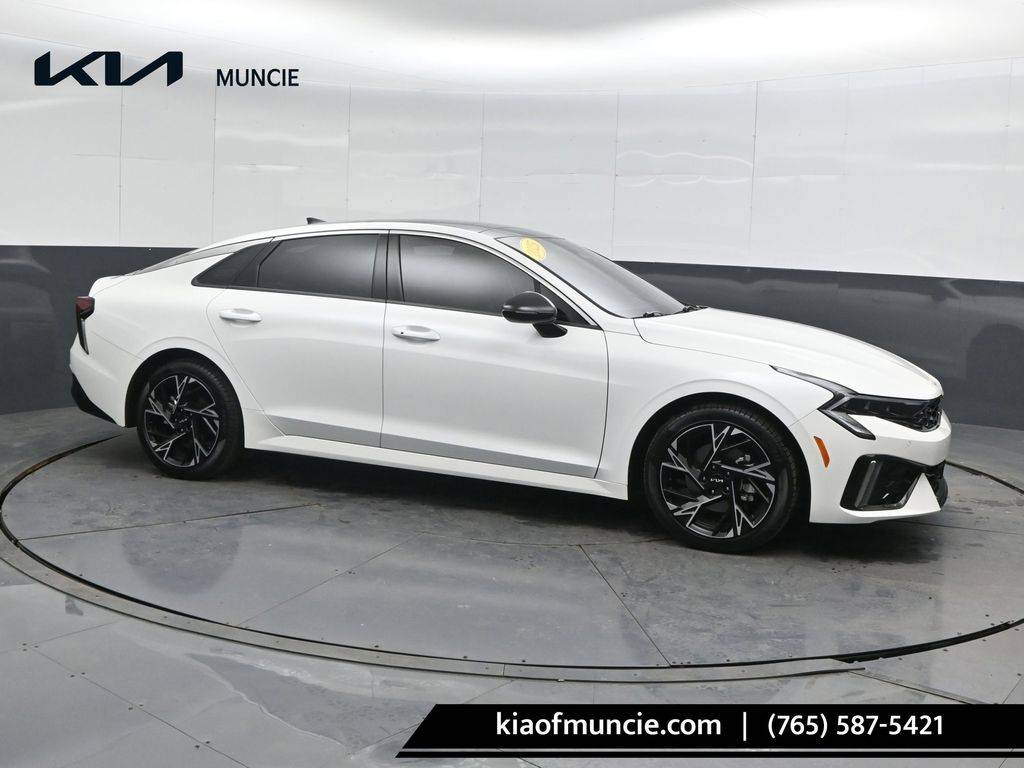2025 Kia K5 GT-Line — Sedan — 15,635 mi — Muncie, IN