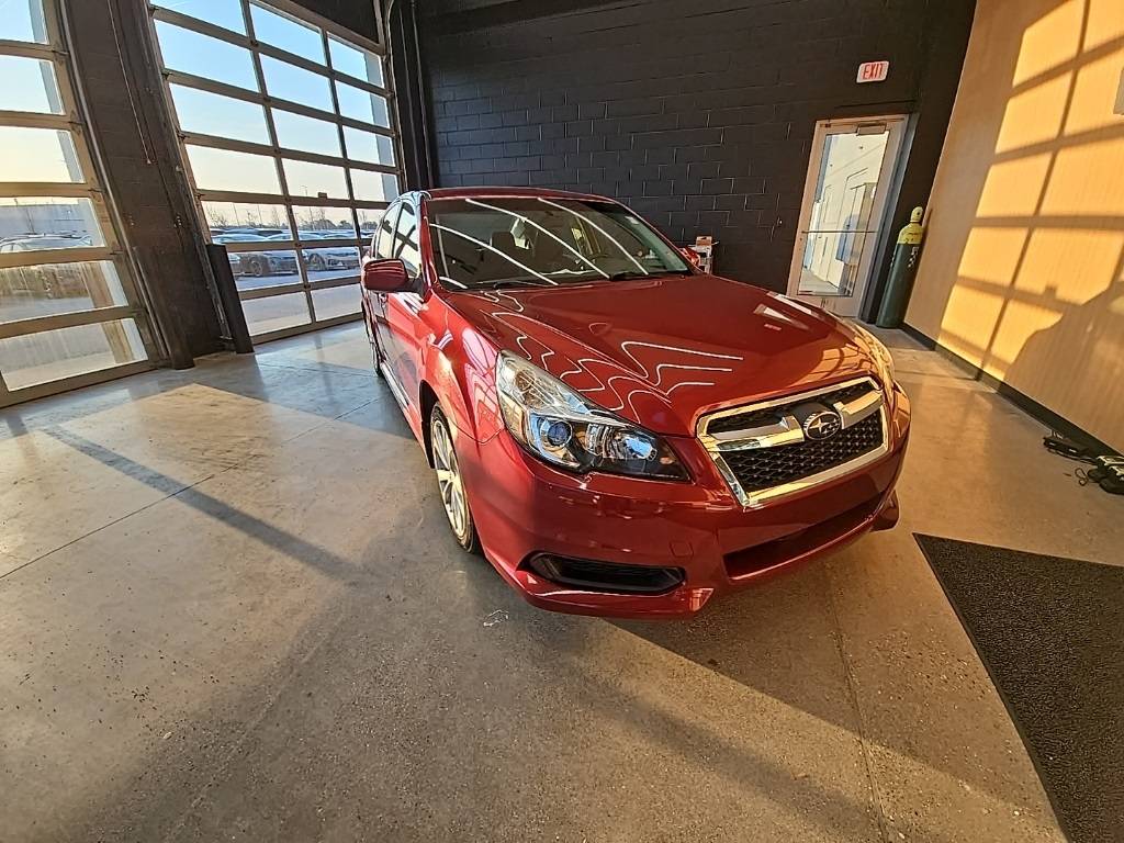 2013 Subaru Legacy 2.5i Premium — Sedan — 141,000 mi — Muncie, IN