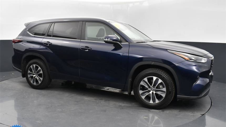 2024 Toyota Highlander XLE — SUV — 25,457 mi — Muncie, IN