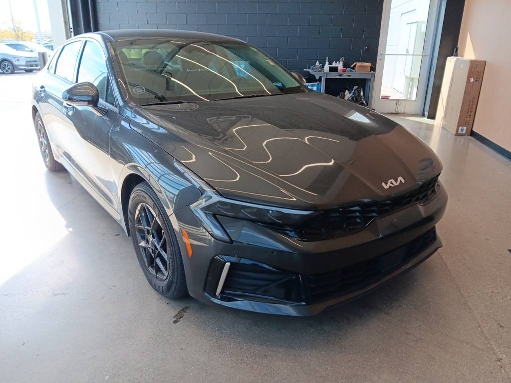 2025 Kia K5 LXS — Sedan — 15,288 mi — Muncie, IN