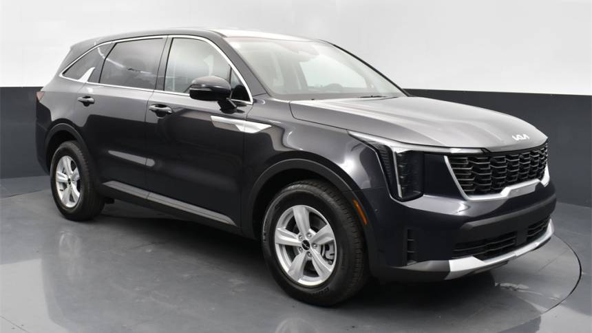 2025 Kia Sorento LX — SUV — 8,982 mi — Muncie, IN