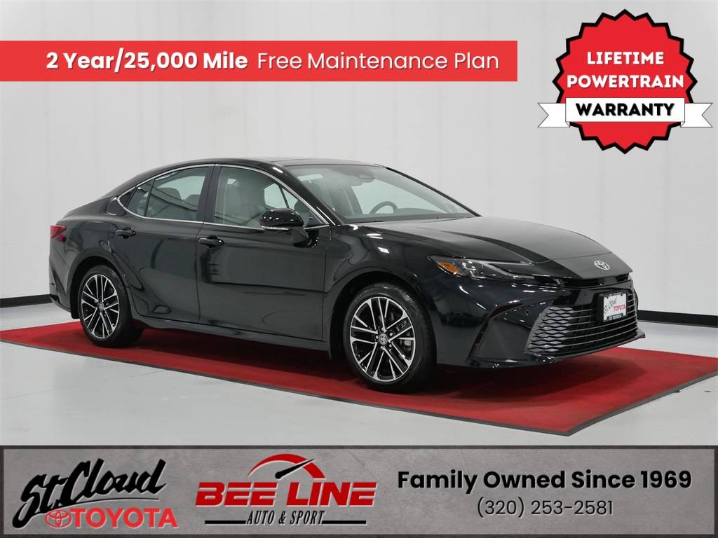 2025 Toyota Camry XLE — Sedan — 7,700 mi — Waite Park, MN