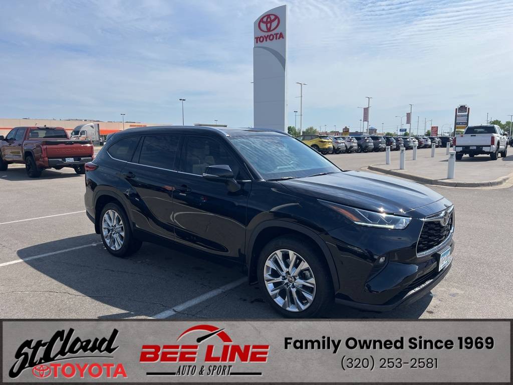 2021 Toyota Highlander Limited — SUV — 48,225 mi — Waite Park, MN