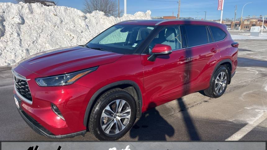 2022 Toyota Highlander XLE — SUV — 43,025 mi — Waite Park, MN