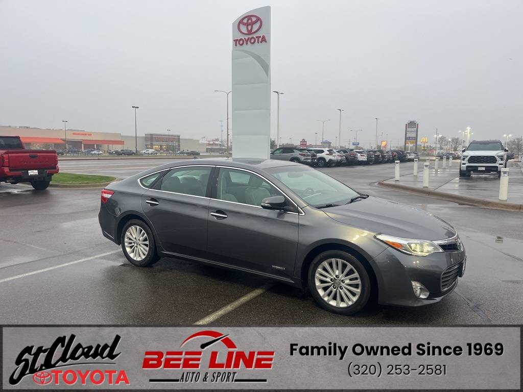 2013 Toyota Avalon Hybrid Limited — Sedan — 197,990 mi — Waite Park, MN