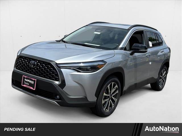 2025 Toyota Corolla Cross XLE — SUV — 1,083 mi — Centennial, CO