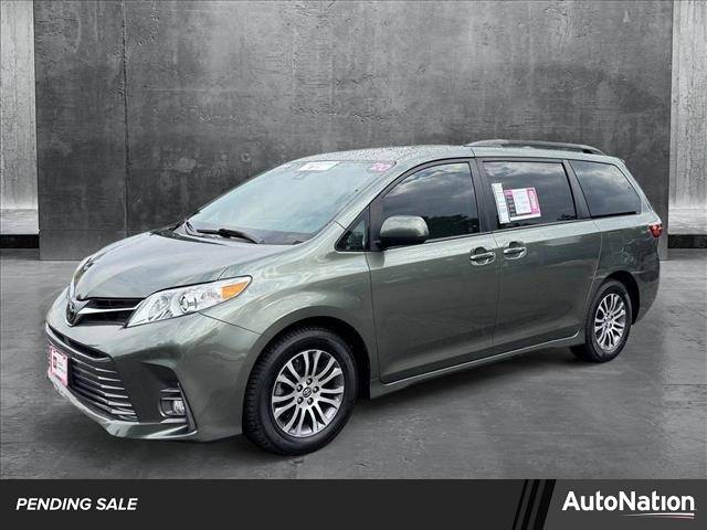 2020 Toyota Sienna XLE Auto Access Seat — Minivan — 48,875 mi — Centennial, CO