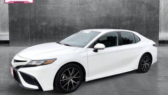 2022 Toyota Camry SE — Sedan — 57,908 mi — Centennial, CO