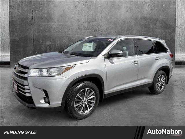 2019 Toyota Highlander XLE — SUV — 87,446 mi — Centennial, CO
