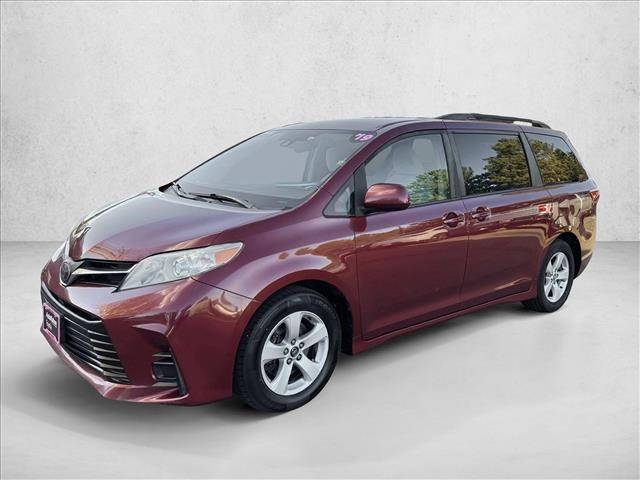 2019 Toyota Sienna LE — Minivan — 106,184 mi — Centennial, CO