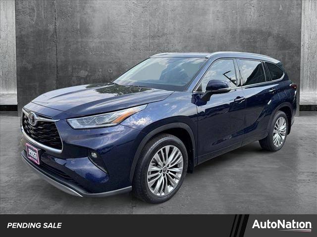 2022 Toyota Highlander Platinum — SUV — 30,271 mi — Centennial, CO