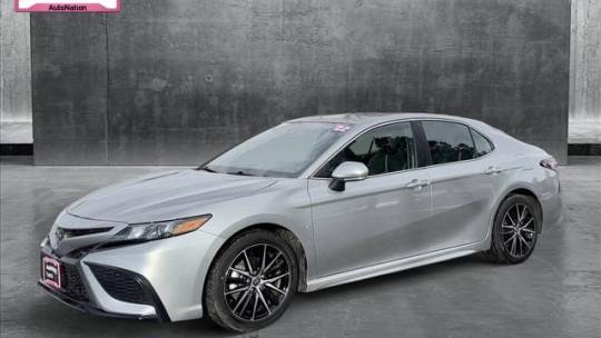 2022 Toyota Camry SE — Sedan — 56,677 mi — Centennial, CO