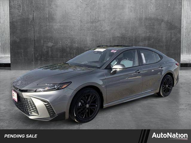 2025 Toyota Camry SE — Sedan — 5,915 mi — Centennial, CO