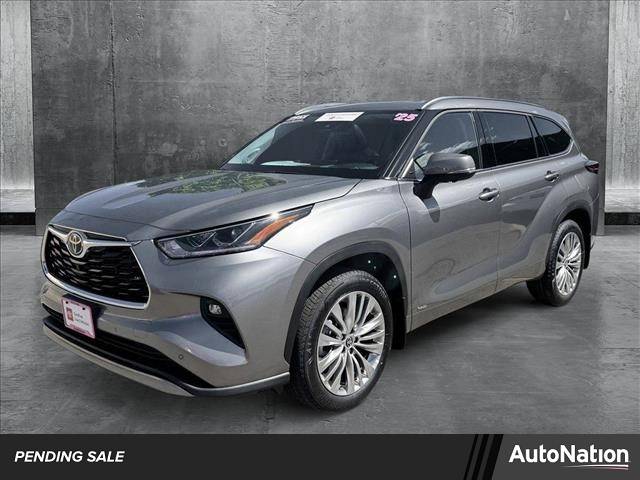 2025 Toyota Highlander Hybrid Platinum — SUV — 7,017 mi — Centennial, CO