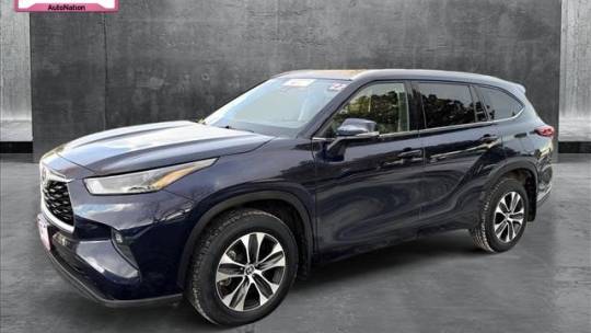 2022 Toyota Highlander XLE — SUV — 53,660 mi — Centennial, CO