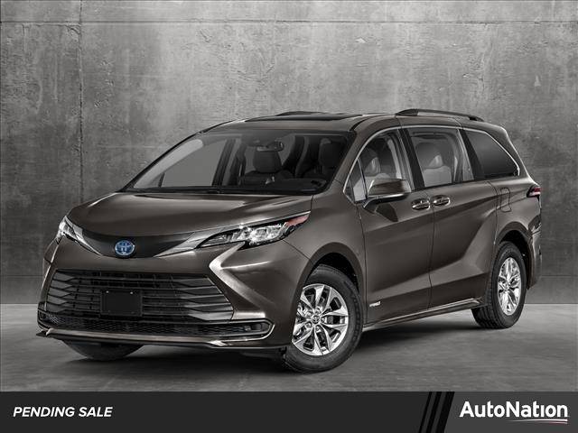 2024 Toyota Sienna LE — Minivan — 9,309 mi — Centennial, CO