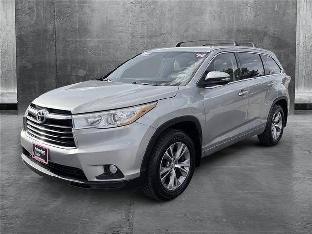 2014 Toyota Highlander XLE — SUV — 120,405 mi — Centennial, CO