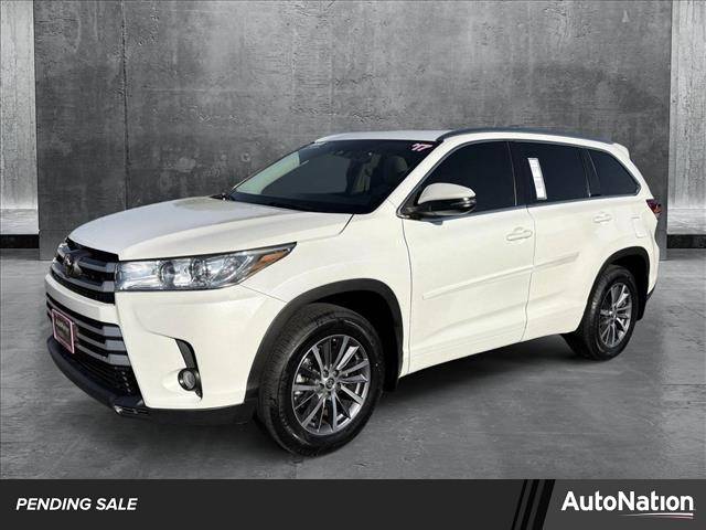 2017 Toyota Highlander XLE — SUV — 51,890 mi — Centennial, CO