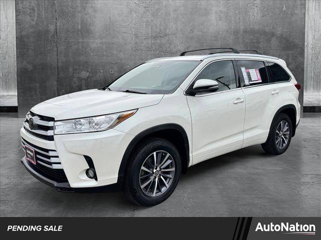 2017 Toyota Highlander XLE — SUV — 41,483 mi — Centennial, CO