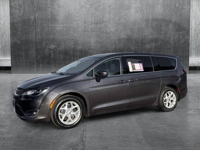2018 Chrysler Pacifica Touring Plus — Minivan — 136,165 mi — Centennial, CO