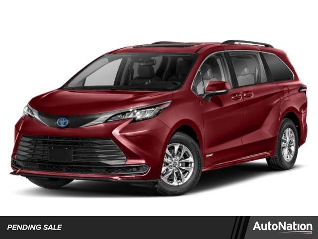 2024 Toyota Sienna LE — Minivan — 20,518 mi — Centennial, CO