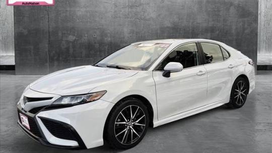 2022 Toyota Camry SE — Sedan — 56,395 mi — Centennial, CO
