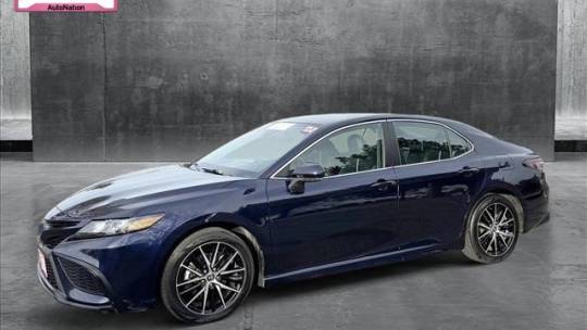 2022 Toyota Camry SE — Sedan — 56,808 mi — Centennial, CO
