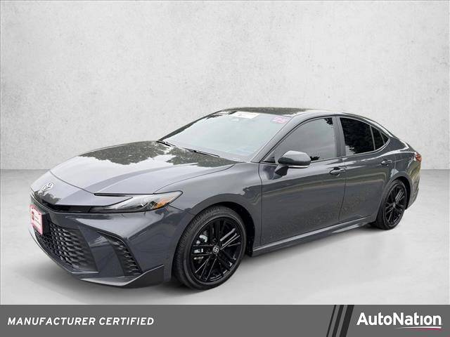 2025 Toyota Camry Hybrid SE — Sedan — 20,626 mi — Centennial, CO