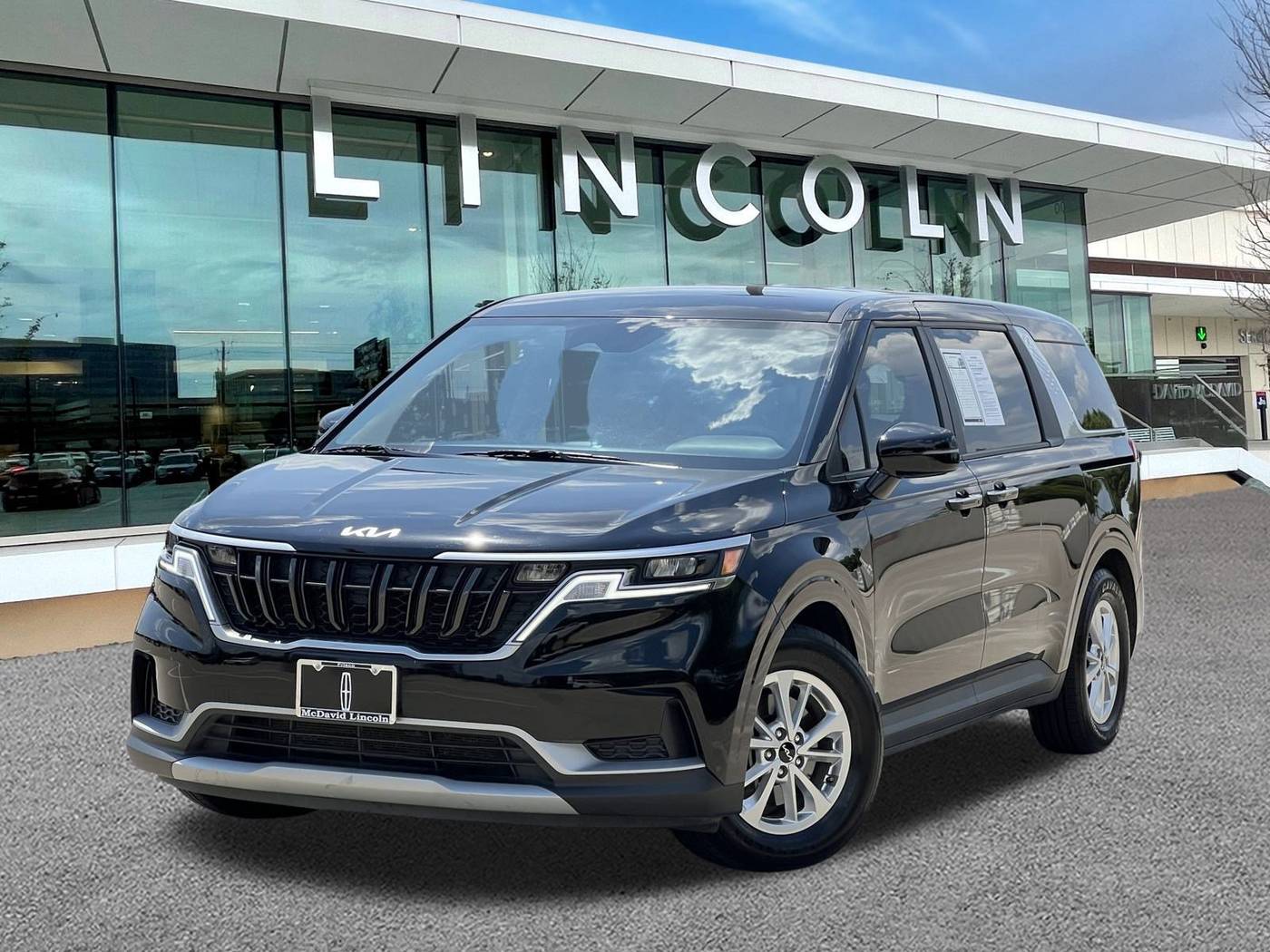 2024 Kia Carnival LXS — Minivan — 43,164 mi — Frisco, TX