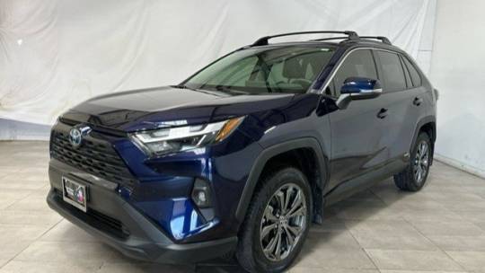 2023 Toyota RAV4 Hybrid XLE Premium — SUV — 18,295 mi — Austin, TX