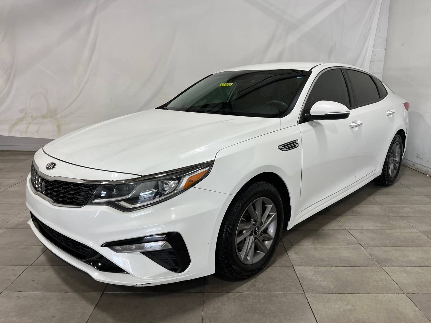 2020 Kia Optima LX — Sedan — 129,692 mi — Austin, TX