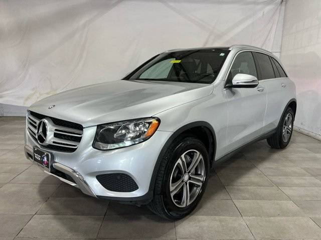 2017 Mercedes-Benz GLC GLC 300 — SUV — 101,029 mi — Austin, TX
