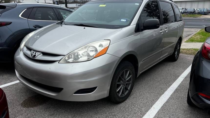 2007 Toyota Sienna CE — Minivan — 188,274 mi — Austin, TX