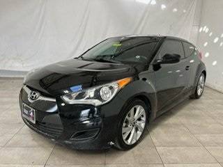 2016 Hyundai Veloster Base — Hatchback — 77,546 mi — Austin, TX