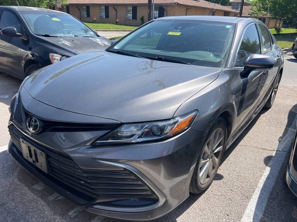 2021 Toyota Camry LE — Sedan — 45,593 mi — Austin, TX