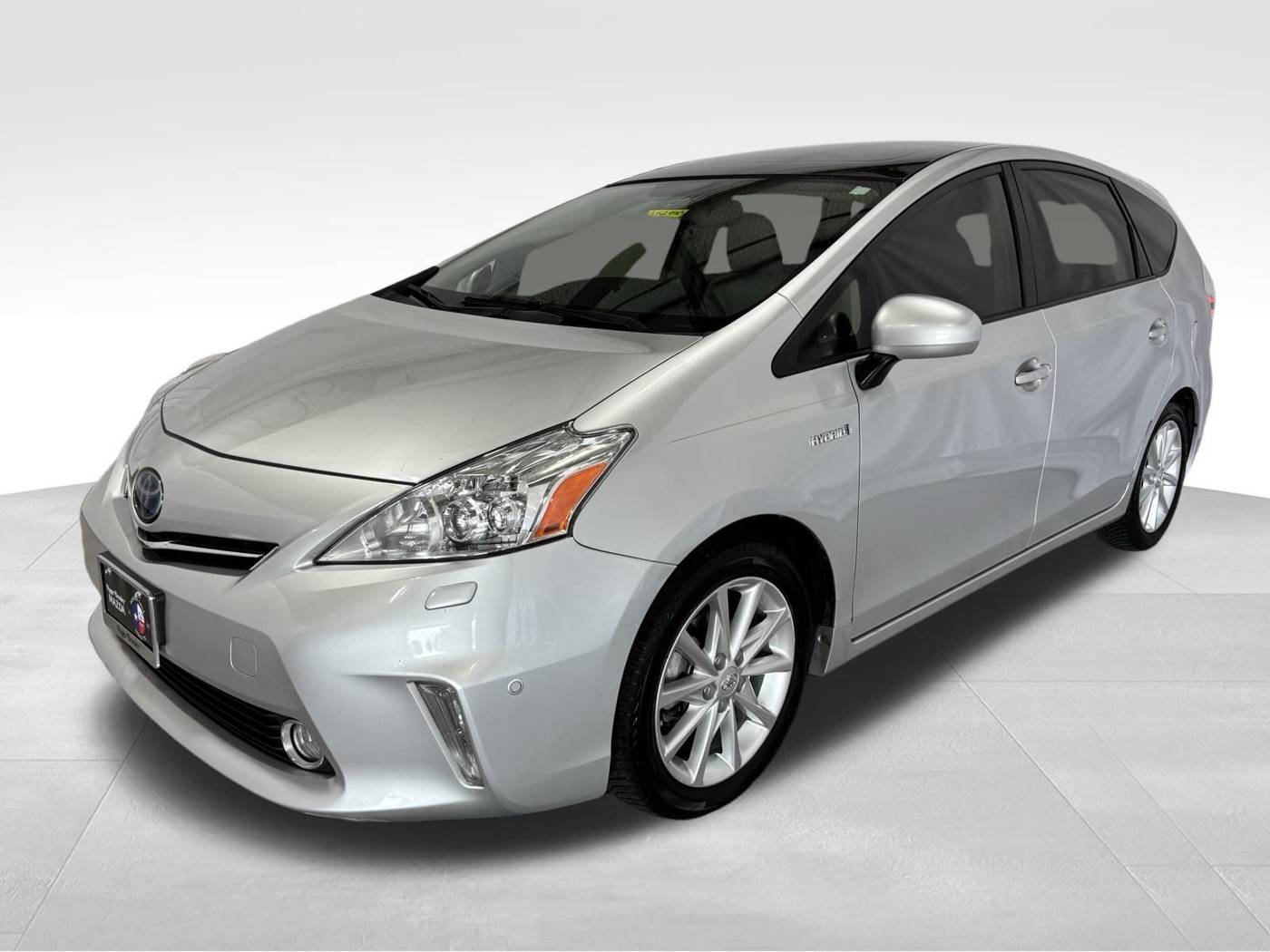 2014 Toyota Prius v Two — Wagon — 134,598 mi — Austin, TX