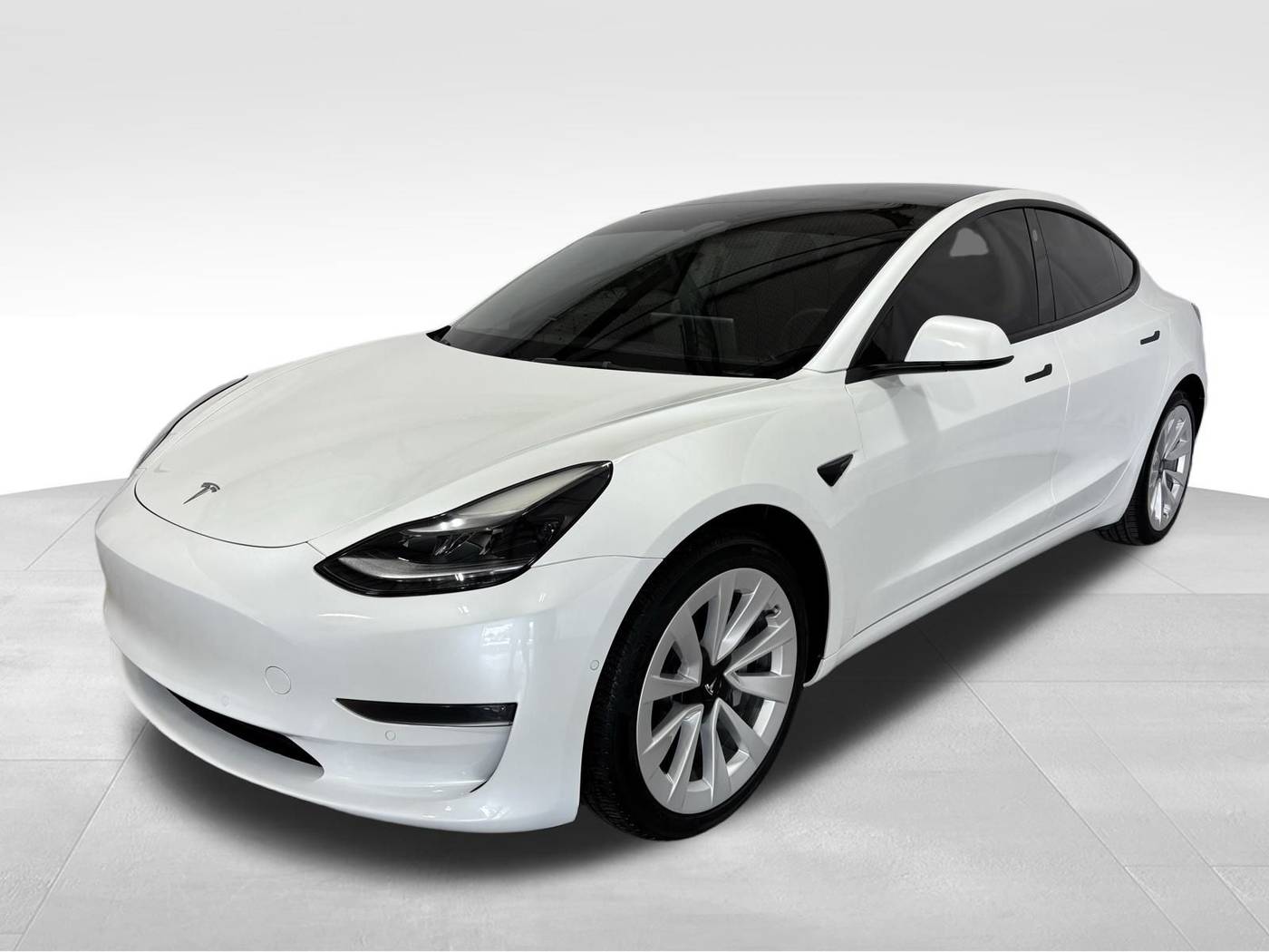 2022 Tesla Model 3 Long Range — Sedan — 9,497 mi — Austin, TX