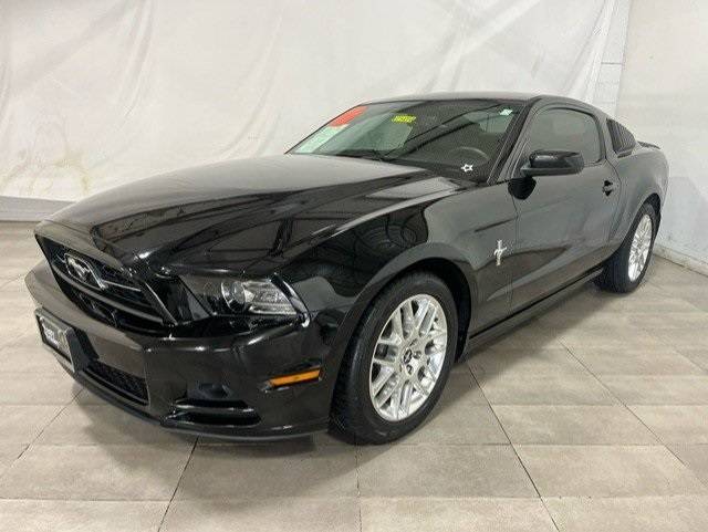 2014 Ford Mustang V6 Premium — Coupe — 124,686 mi — Austin, TX